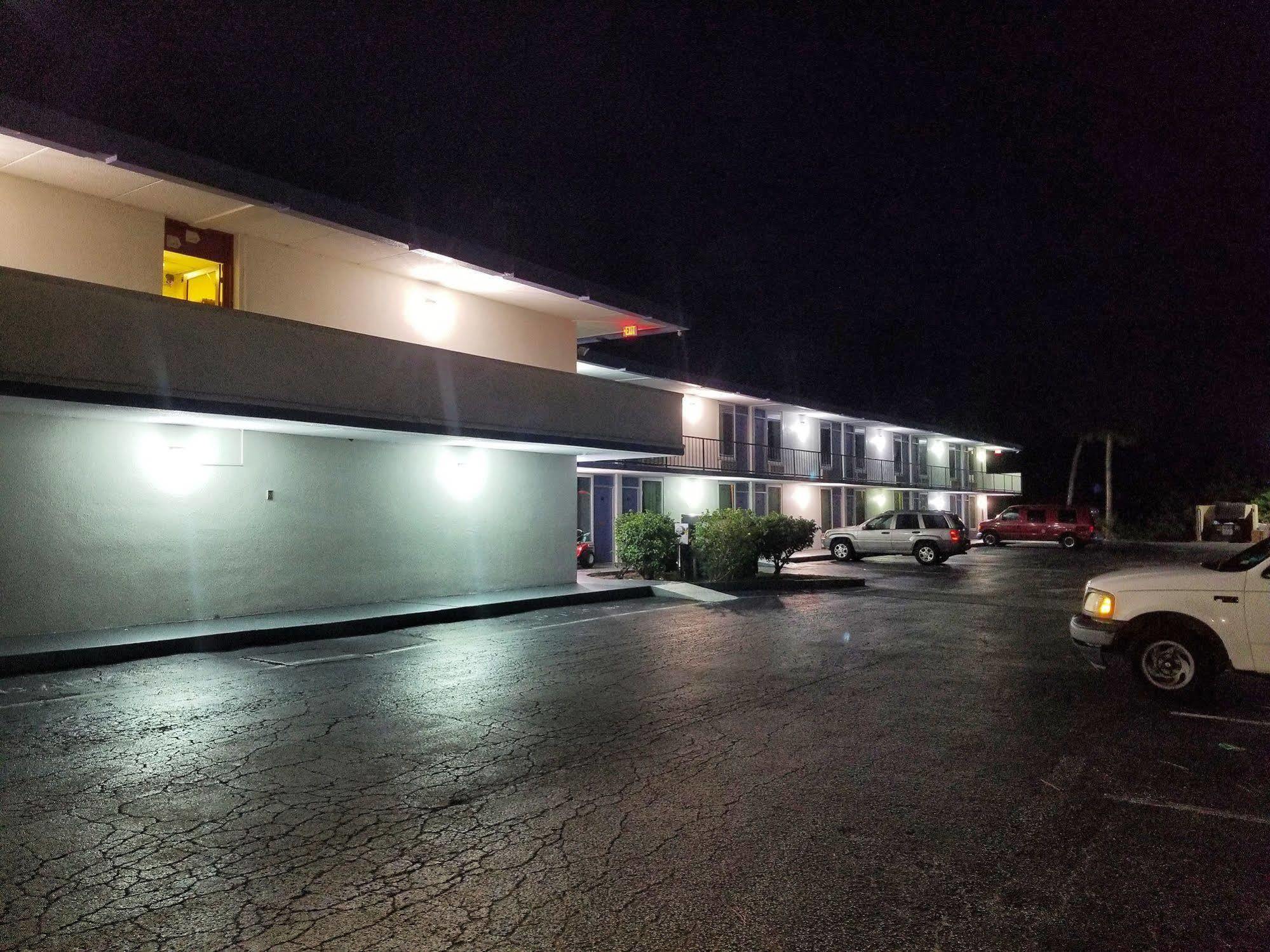 Econo Inn - Ormond Beach Dış mekan fotoğraf